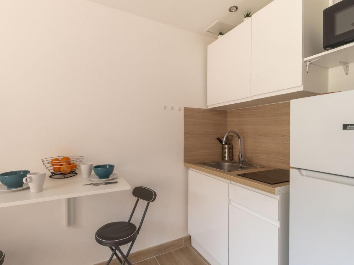 Studio Les Aigues Marines-63 By Interhome Saint-Cyr-sur-Mer Bagian luar foto
