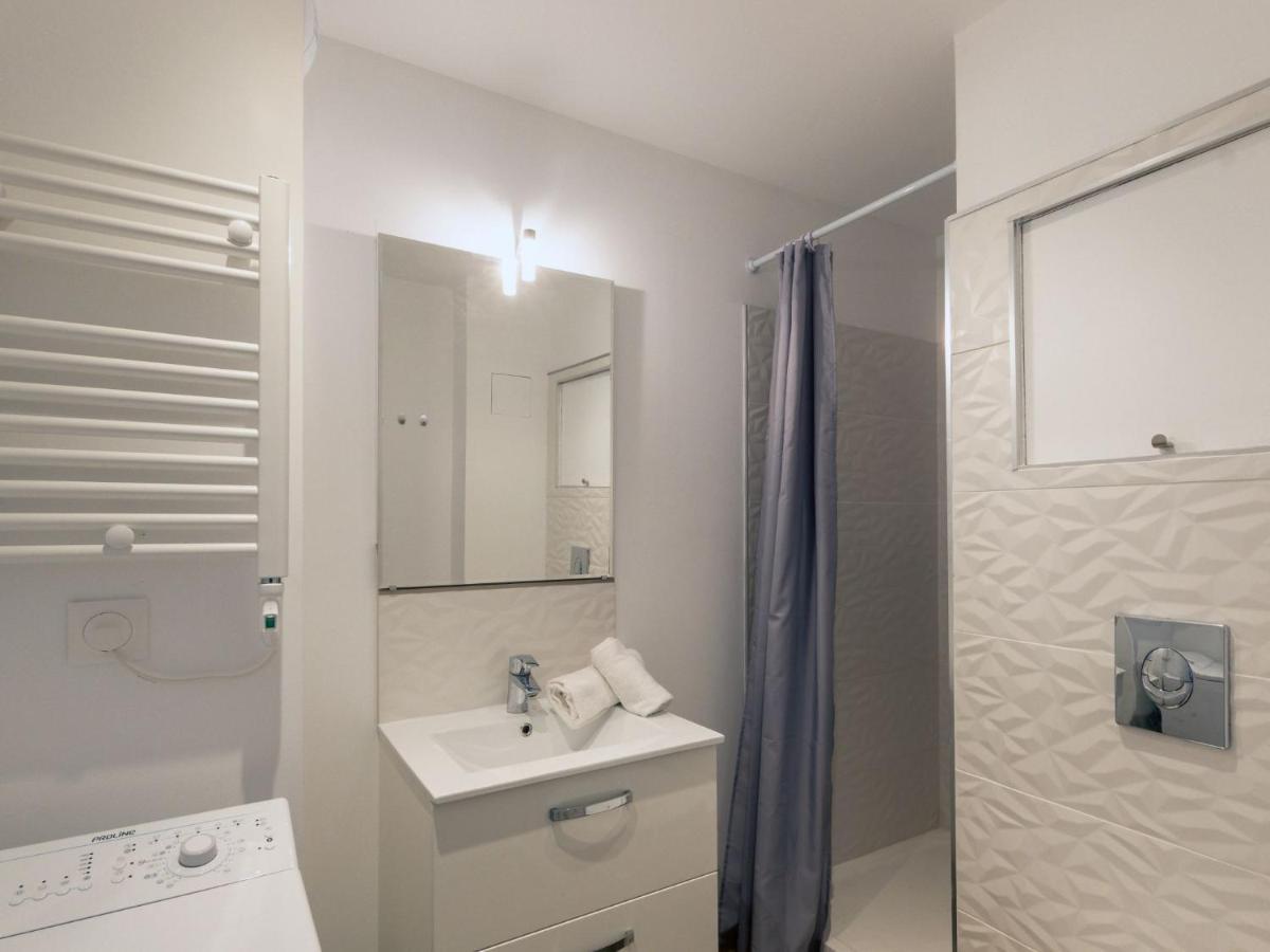 Studio Les Aigues Marines-63 By Interhome Saint-Cyr-sur-Mer Bagian luar foto